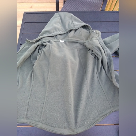 Under Armour Greenish Grey Hooded Jacket, Storm1, Medium - Picture 3 of 13